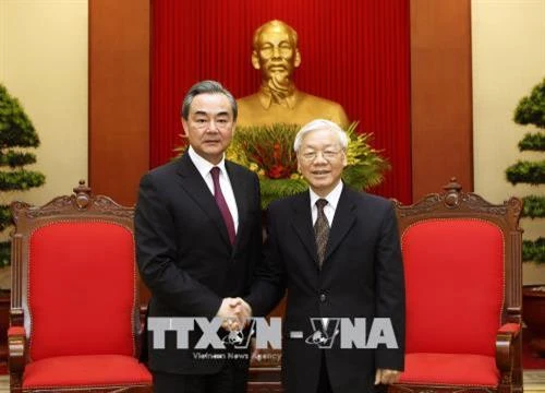 越共中央总书记阮富仲会见中国国务委员兼外交部长王毅