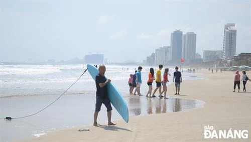 岘港市旅游克服疫情影响 迎难而上