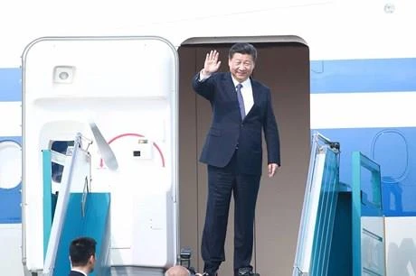 习近平圆满结束对越进行的国事访问