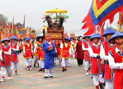 富寿省为2019年雄王祭祖日与雄王庙庙会做好准备