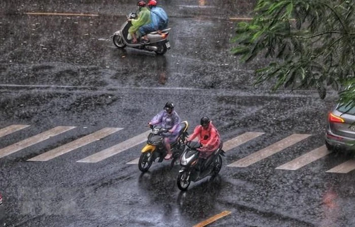 越南北部和中部以北地区今明出现雷雨天气 或将伴随闪电、冰雹