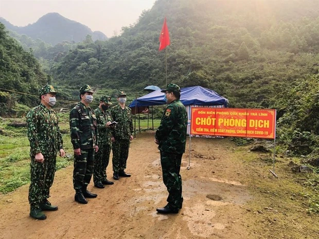 边防部队筑起疫情防空安全屏障 建强边境一线坚固堡垒