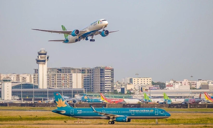 越南航空局提请增加航班数量 最大限度满足春节期间乘客出行需求