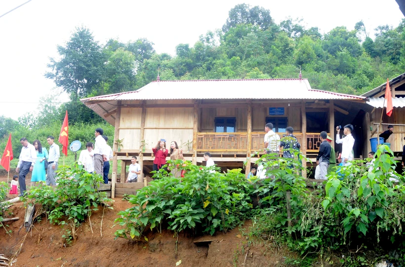 山罗省边境山区爱心屋