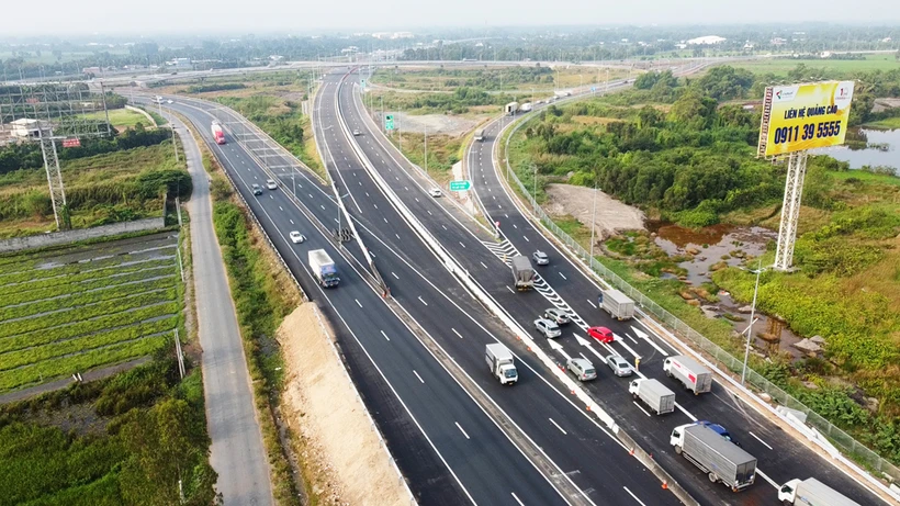 忠良——美顺高速公路正式建成