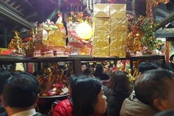 建议取消在佛教祭拜地烧纸钱和纸扎祭品的习俗