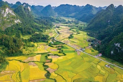 高平省山水UNESCO全球地质公园考察