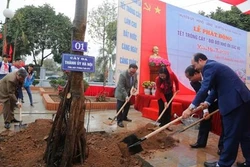 河内市委书记黄忠海出席植树节启动仪式