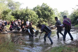 越南埃地族同胞的汲水码头祭祀仪式