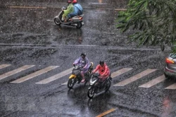 越南北部和中部以北地区今明出现雷雨天气 或将伴随闪电、冰雹